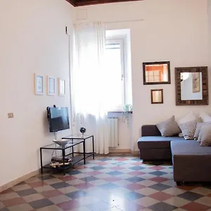 piazza-firenze-apartment.it-romehotels.com/