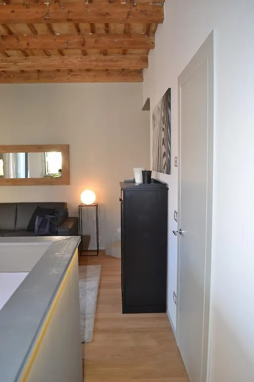 Porta 22 Charme&Relax Apartment Bergamo Italy